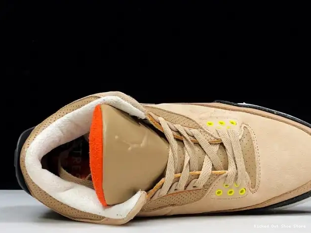 Kick Theory AV6683-200 JTH Jordan Beige 3 Bio Air 0517